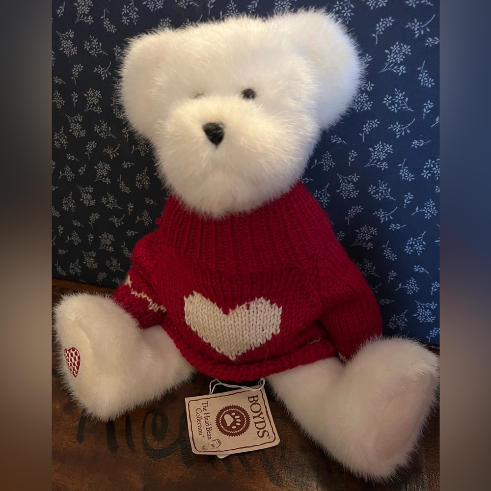 Boyds Bear with Tags Valentines Bear